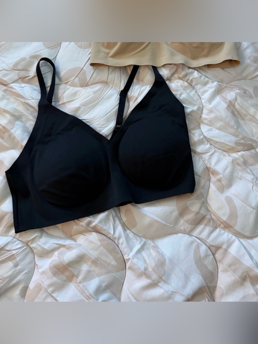 True & Co. Seamless Bras in Black